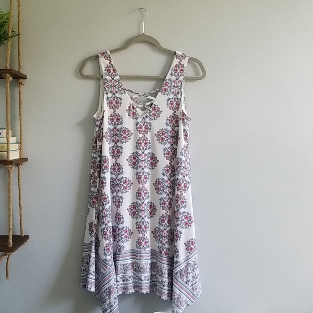Brand new flowy dress